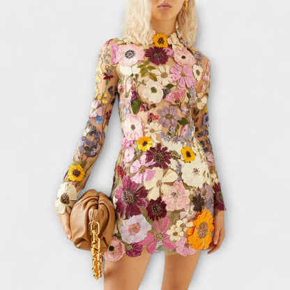 Dolores - Dress with a 3D floral pattern